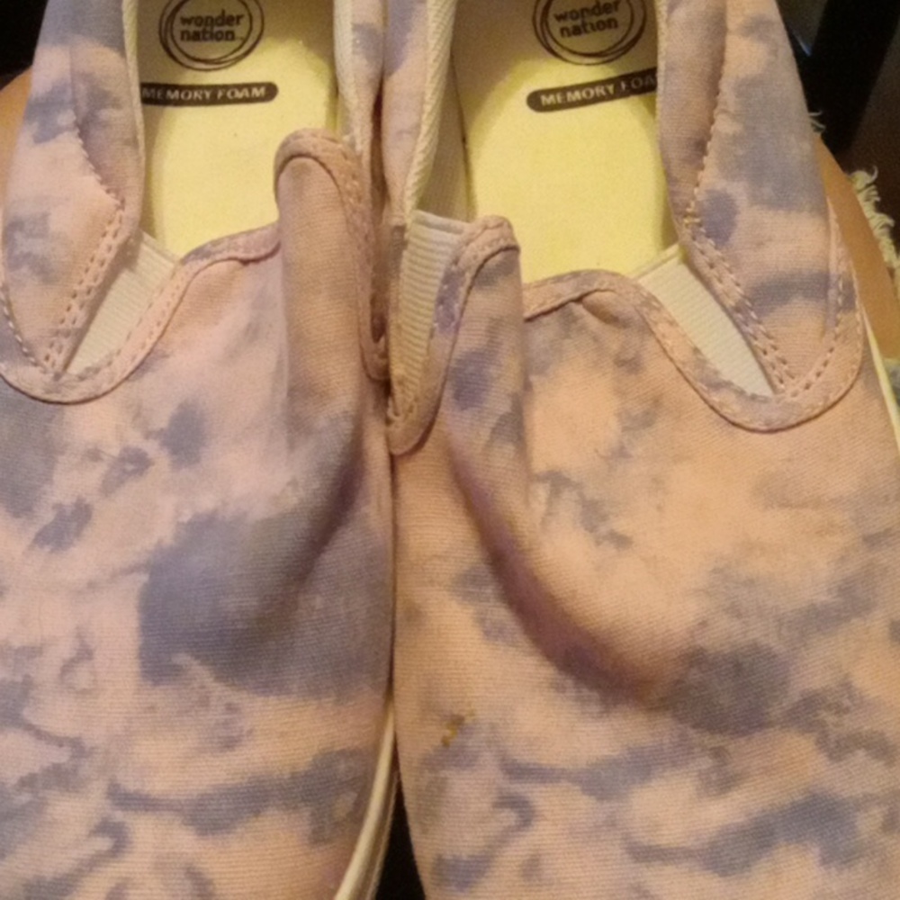 Girls Slip on shoes size 6